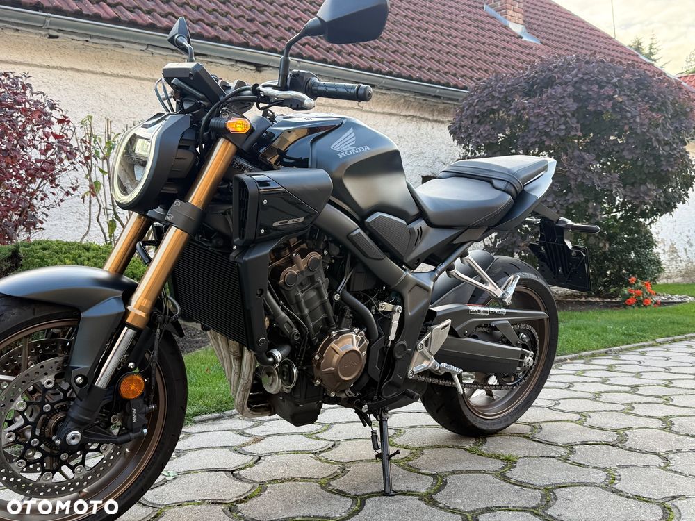 Honda CB - 19