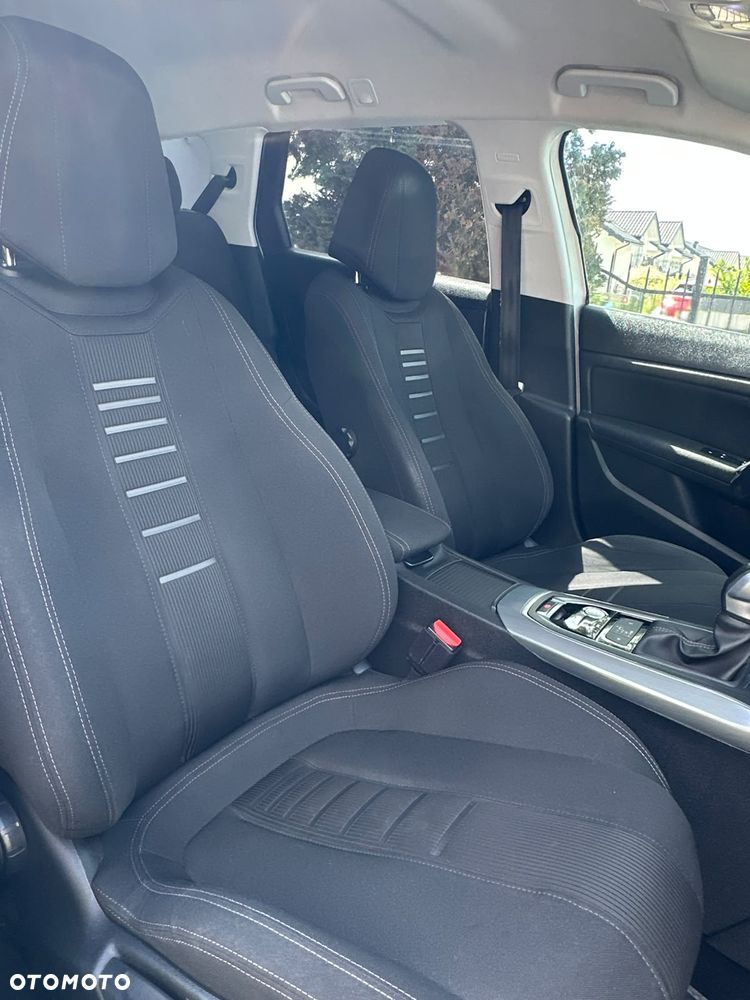 Peugeot 308 BlueHDi 150 Automatik Stop & Start Allure - 36