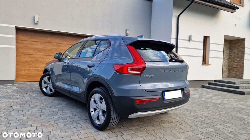 Volvo XC 40 T3 Momentum - 4