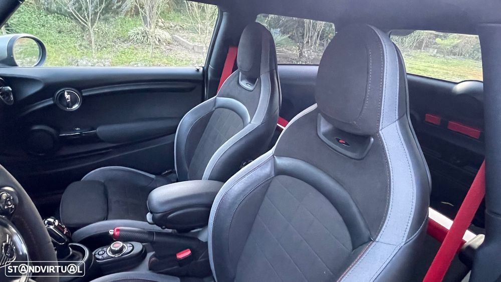 MINI 3 Portas John Cooper Works GP - 6