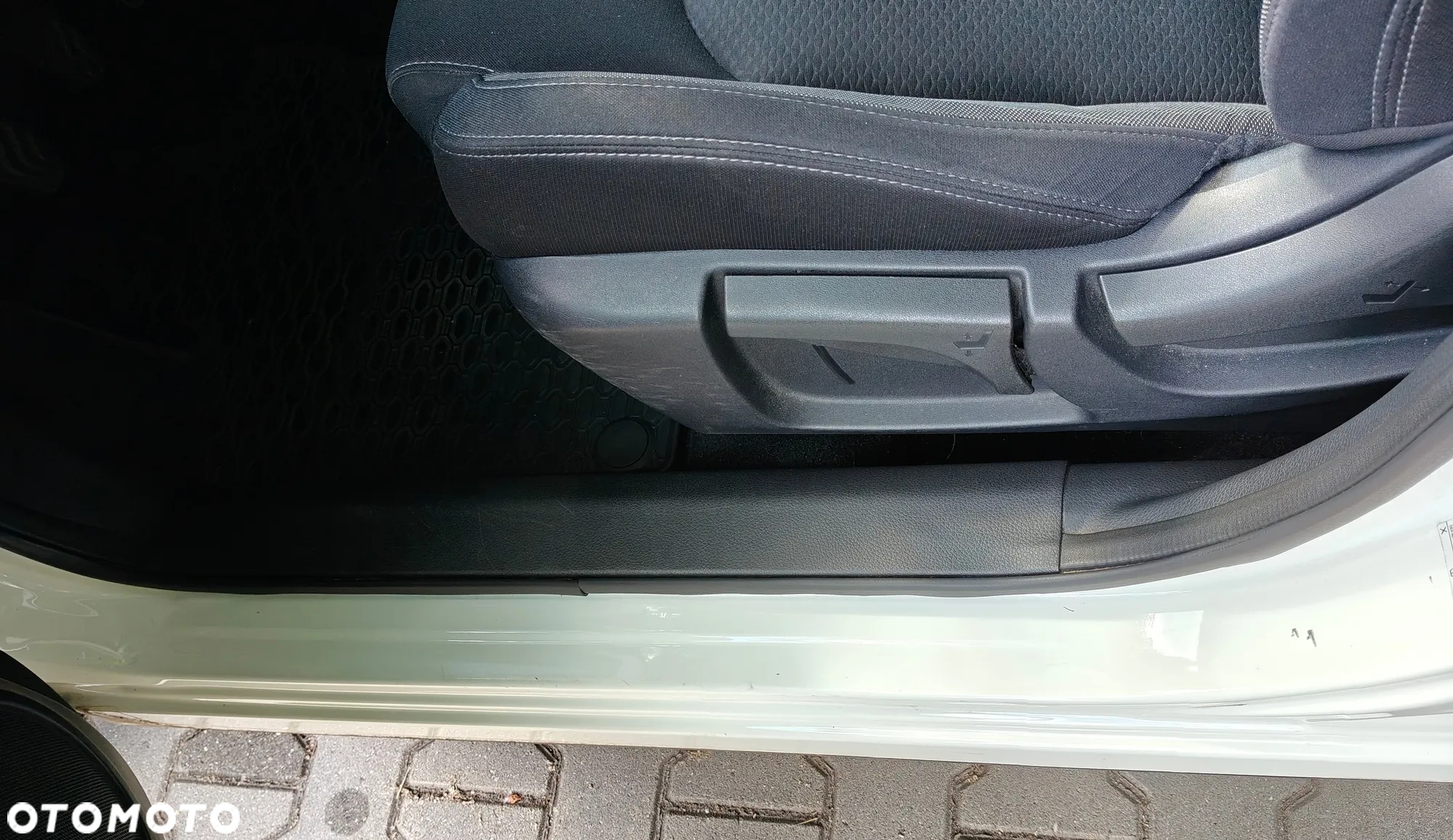 Nissan Qashqai 1.3 DIG-T N-Connecta - 21