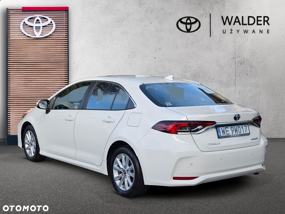 Toyota Corolla 1.8 Hybrid Comfort - 4