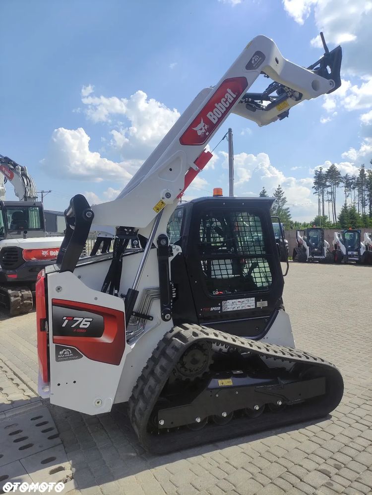Bobcat T76 - 6