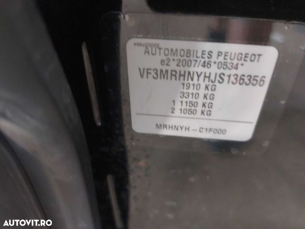 Peugeot 3008 PureTech 130 Stop & Start GPF Active Business-Paket - 19