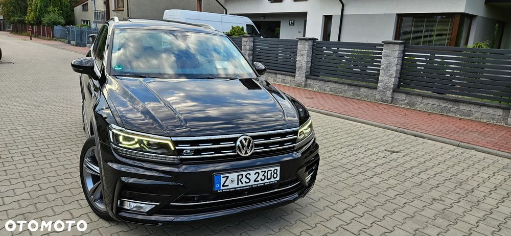 Volkswagen Tiguan - 12