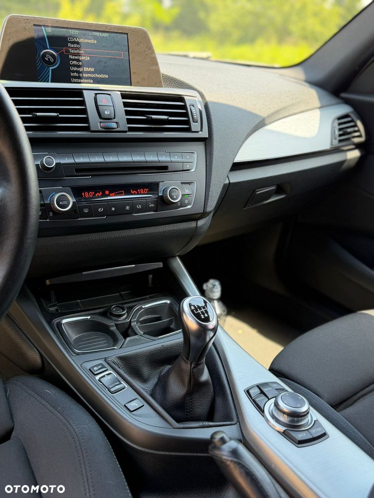 BMW Seria 1 118i Sport Line - 7