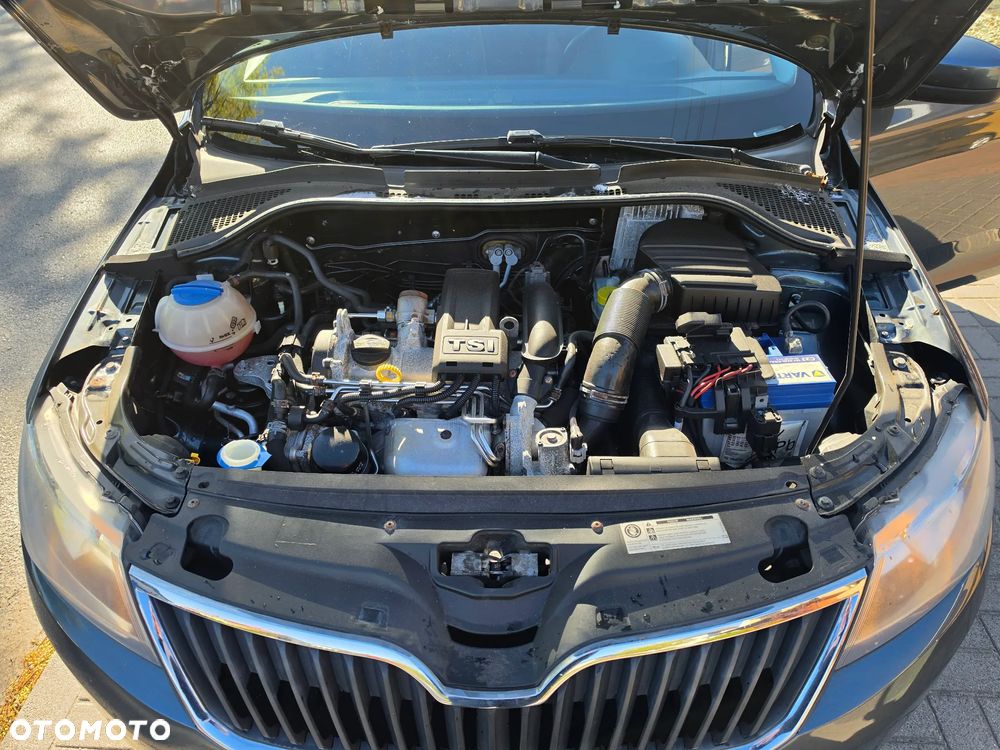 Skoda RAPID 1.2 TSI Ambition - 22