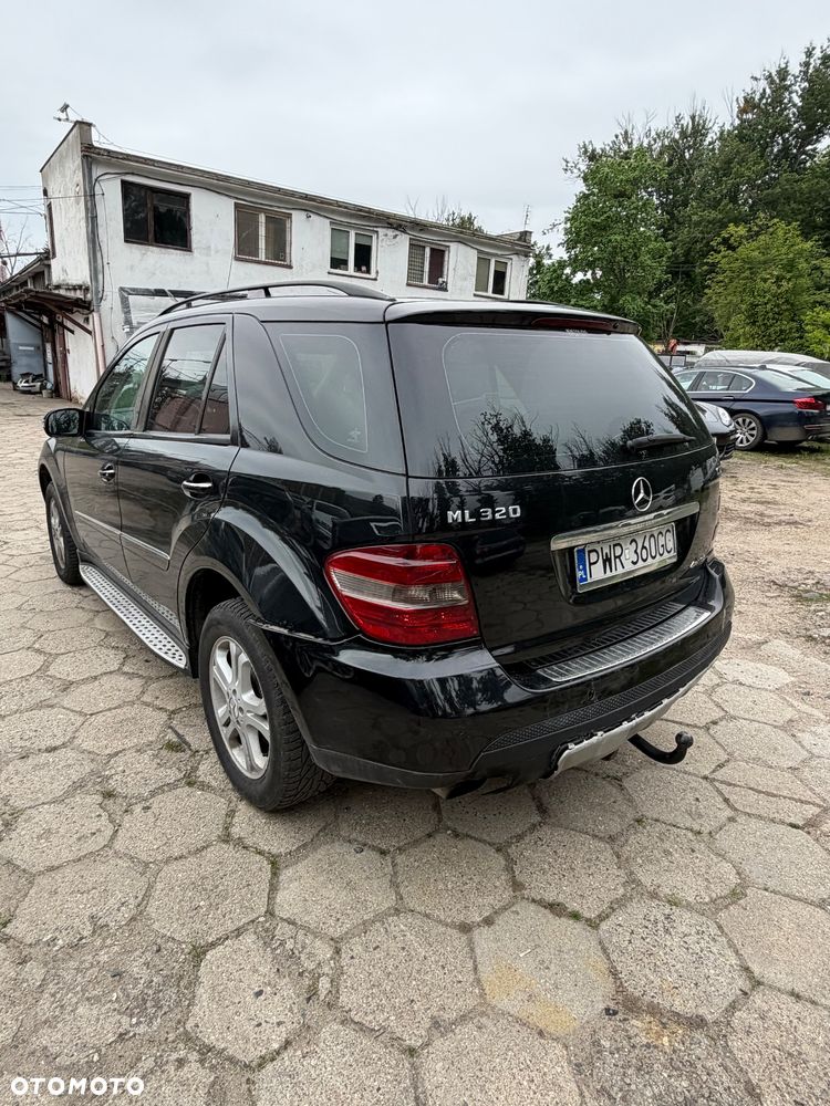 Mercedes-Benz ML 320 CDI 4-Matic - 10