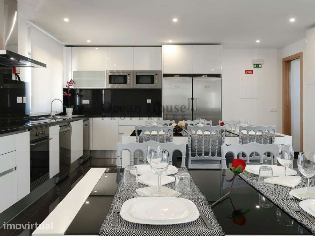 Moradia com 10 suites e piscina, tipo boutique guest house - Albufeira - Grande imagem: 5/22