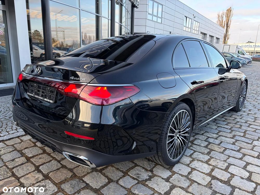 Mercedes-Benz Klasa E 220 d mHEV 4-Matic AMG 9G-Tronic - 4