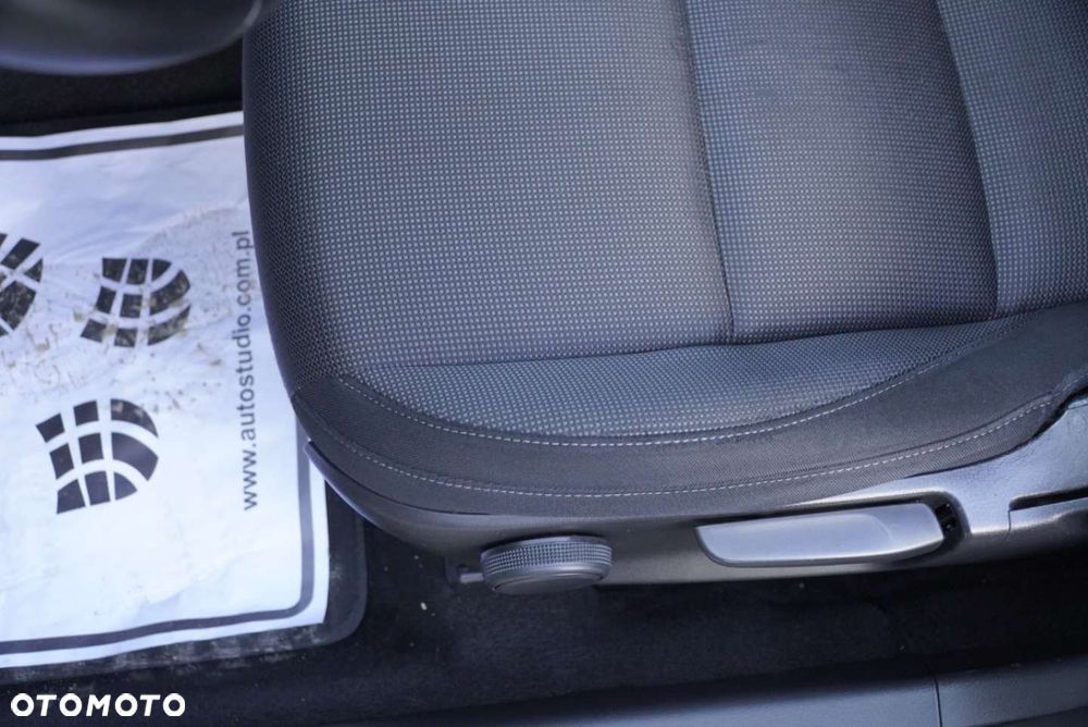 Mazda CX-30 SKYACTIV-D 1.8 - 11