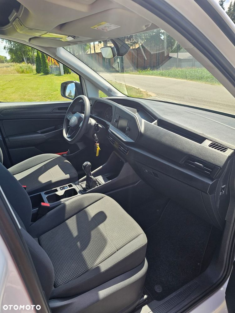 Volkswagen Caddy - 10