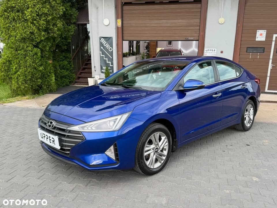Hyundai Elantra 1.6 Comfort - 1