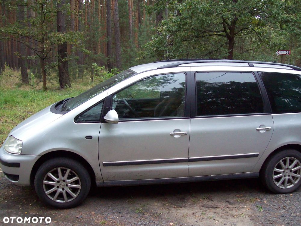Volkswagen Sharan 2.0 TDI Comfortline - 2