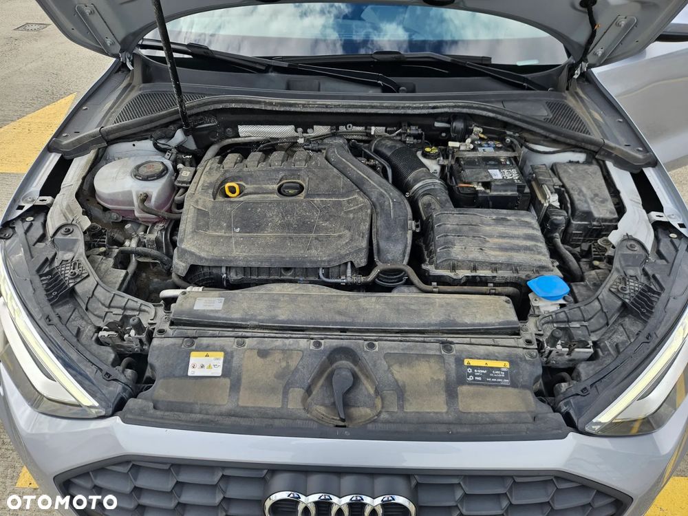 Audi A3 Limousine 35 TFSI mHEV S tronic - 24