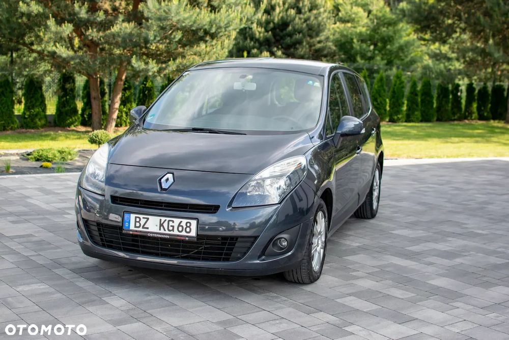 Renault Grand Scenic 1.6 16V 110 Dynamique - 2