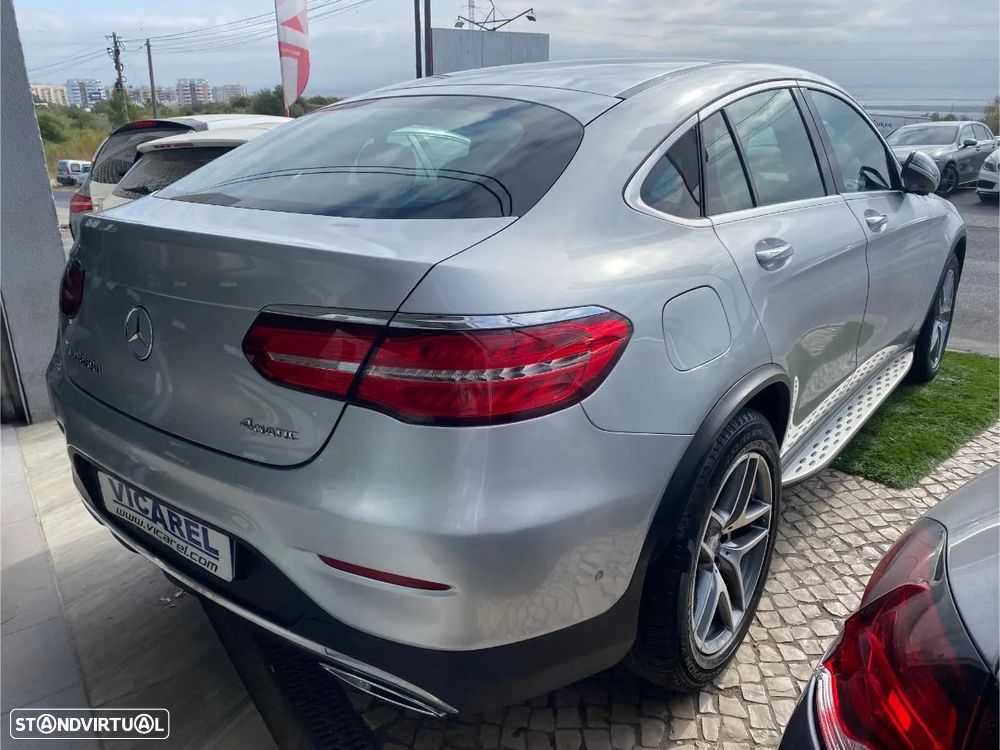 Mercedes-Benz GLC 250 d Coupe 4Matic 9G-TRONIC AMG Line - 4