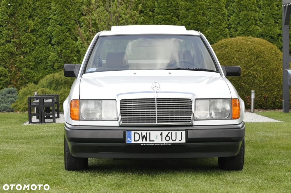 Mercedes-Benz W124 (1984-1993) - 3