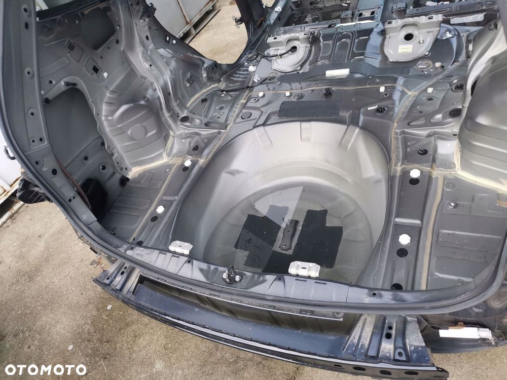 SUBARU FORESTER V 18 CWIARTKA PRZEDNIA PRZOD PRAWA USA SPORT - 8