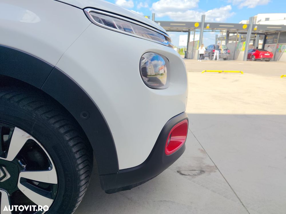 Citroën C3 1.2 PureTech BVM Shine - 3