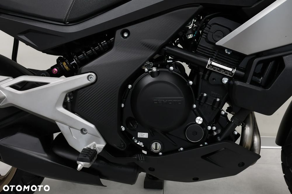 CFMoto 700MT - 23