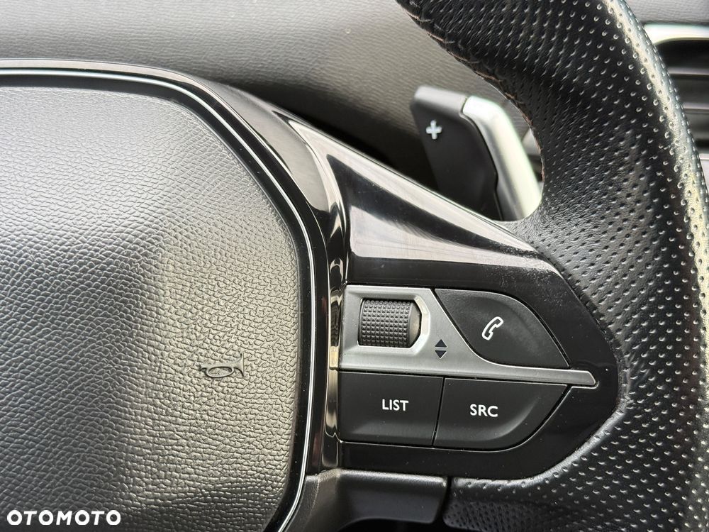 Peugeot 3008 BlueHDi 130 Stop & Start EAT8 GT Pack - 25