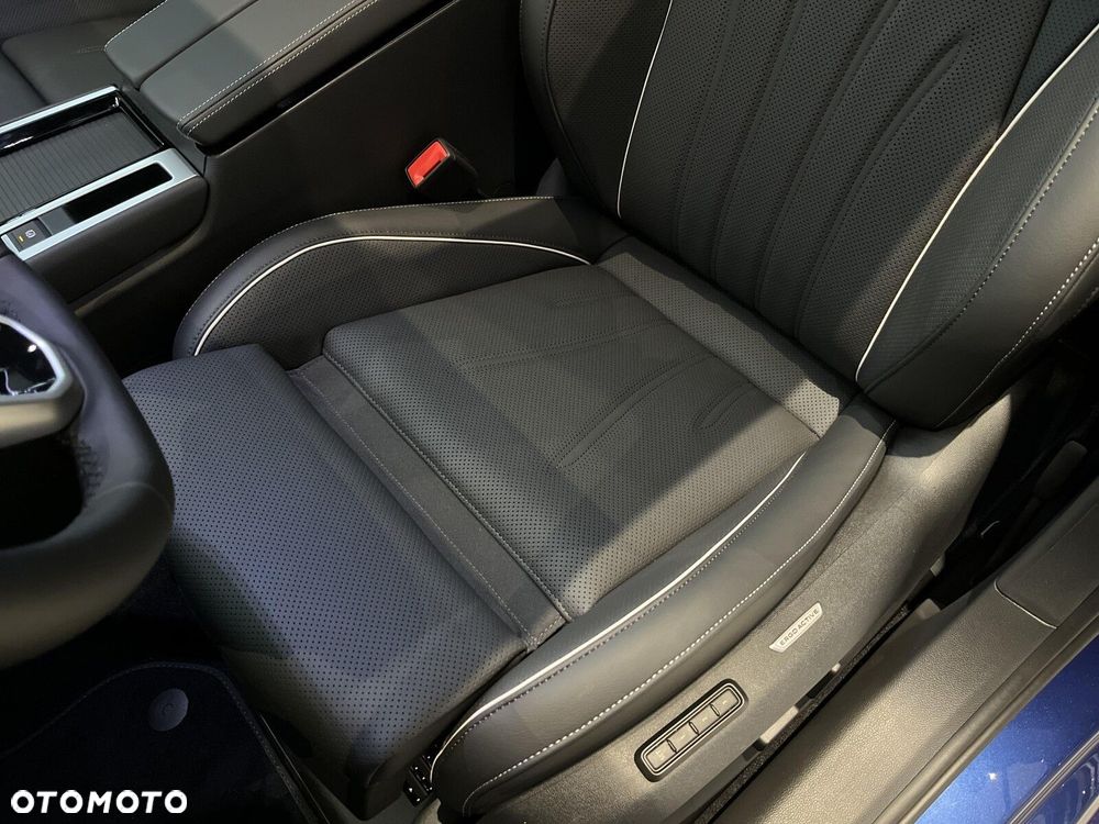 Volkswagen Passat - 22