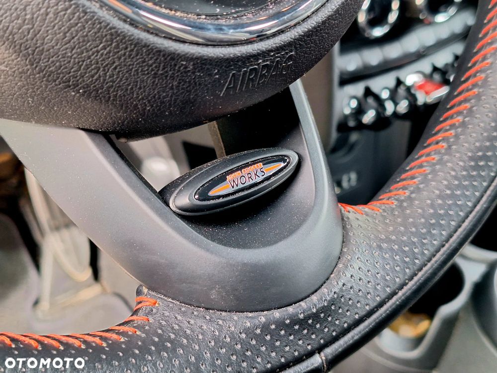 MINI Cooper 60 Years Chili - 20