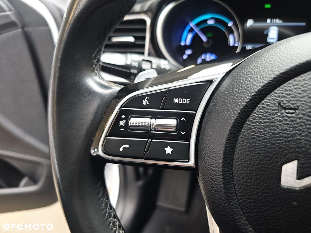 Kia Ceed 1.6 GDI PHEV L DCT - 14