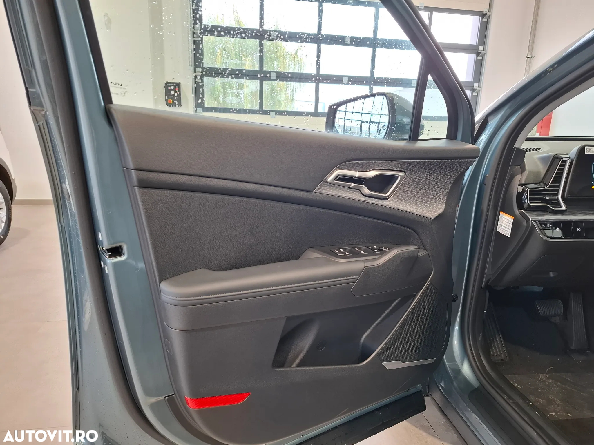 Kia Sportage 1.6 T-GDI 7DCT HP 4x2 MHEV Urban - 12