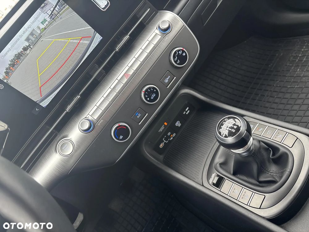 Hyundai Kona - 14