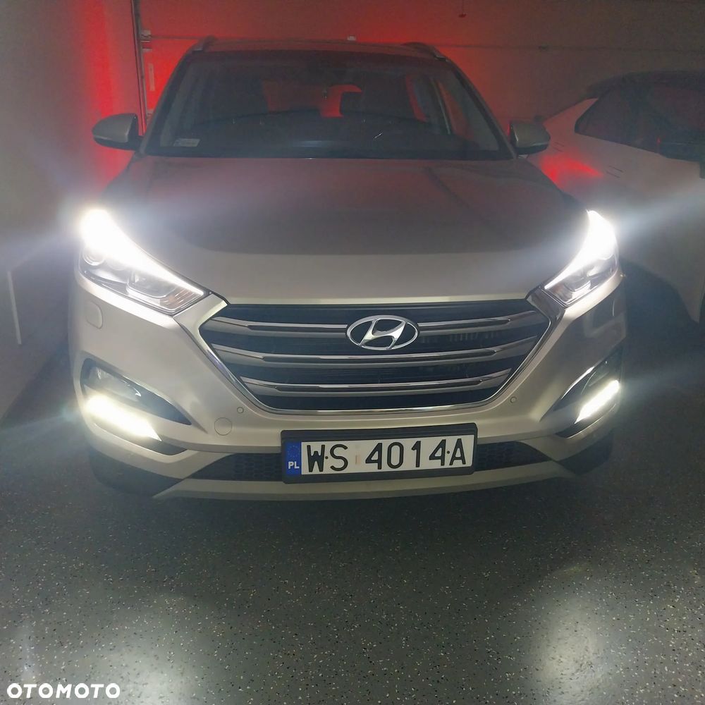 Hyundai Tucson 1.7 CRDI BlueDrive Style 2WD DCT - 38
