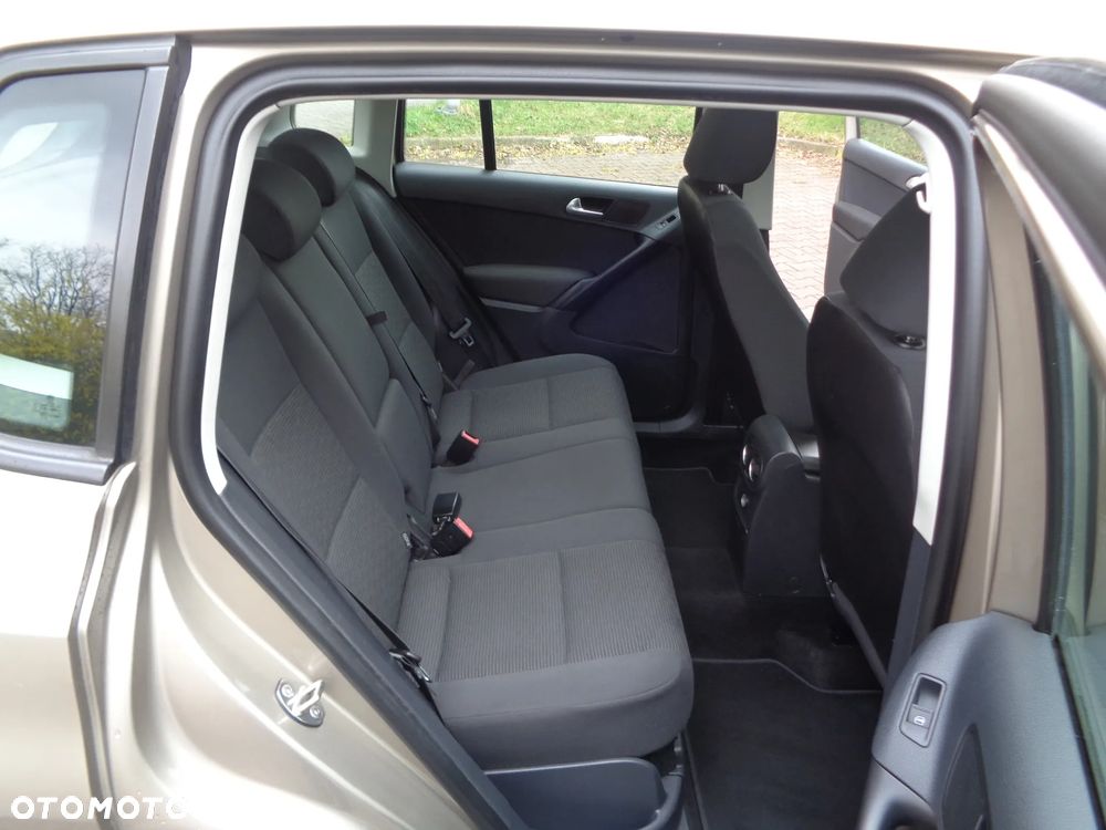 Volkswagen Tiguan 2.0 TDI DPF BlueMotion Technology Cup Sport & Style - 12