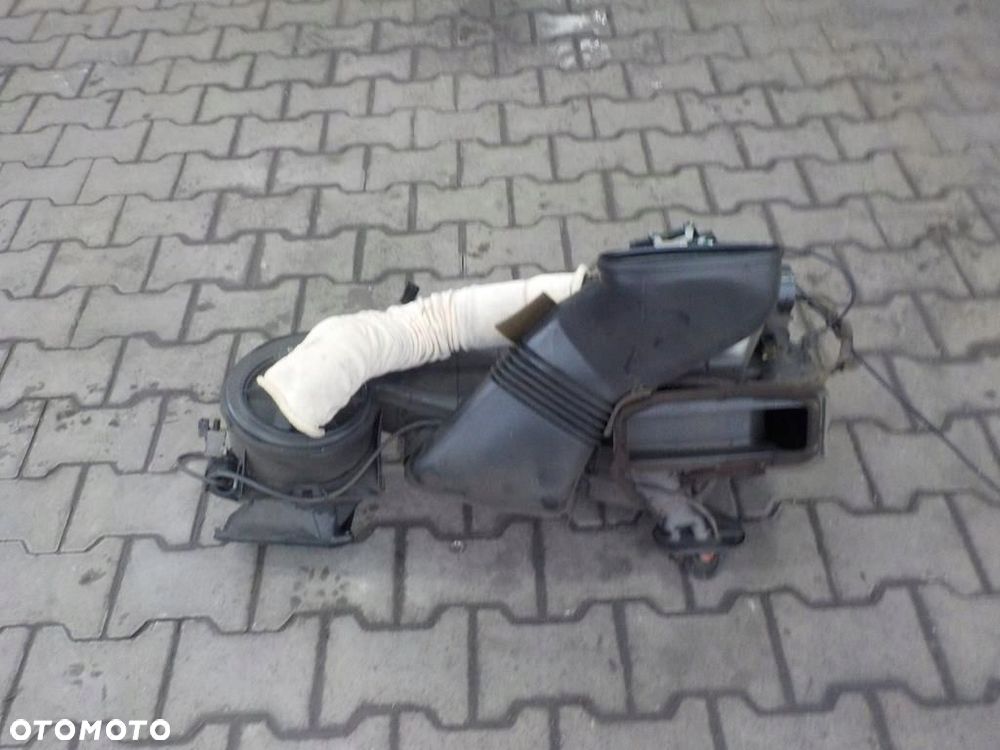 VW T4 90-95r NAGRZEWNICA PRZÓD OBUDOWA KOMPLET - 5