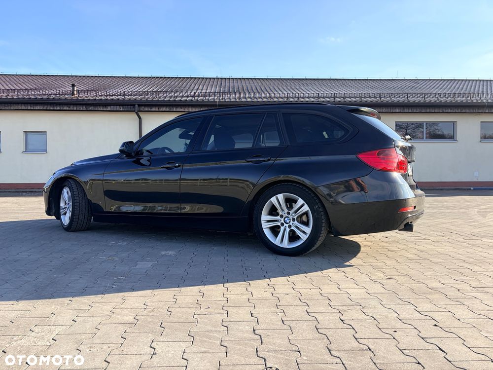 BMW Seria 3 318d Blue Performance Sport Line - 7