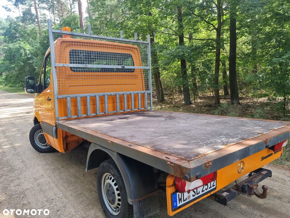 Mercedes-Benz Sprinter - 38