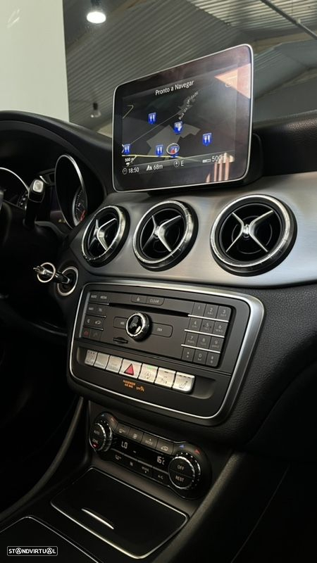 Mercedes-Benz CLA 220 d Shooting Brake AMG Line Aut. - 24