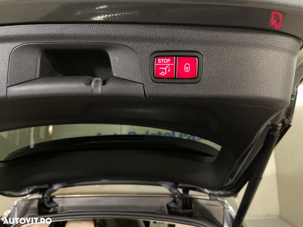 Mercedes-Benz GLE 350 4MATIC - 32