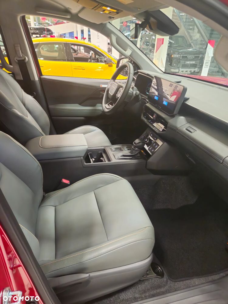 Toyota Hilux 2.8 D-4D mHEV Double Cab Invincible 4x4 - 13