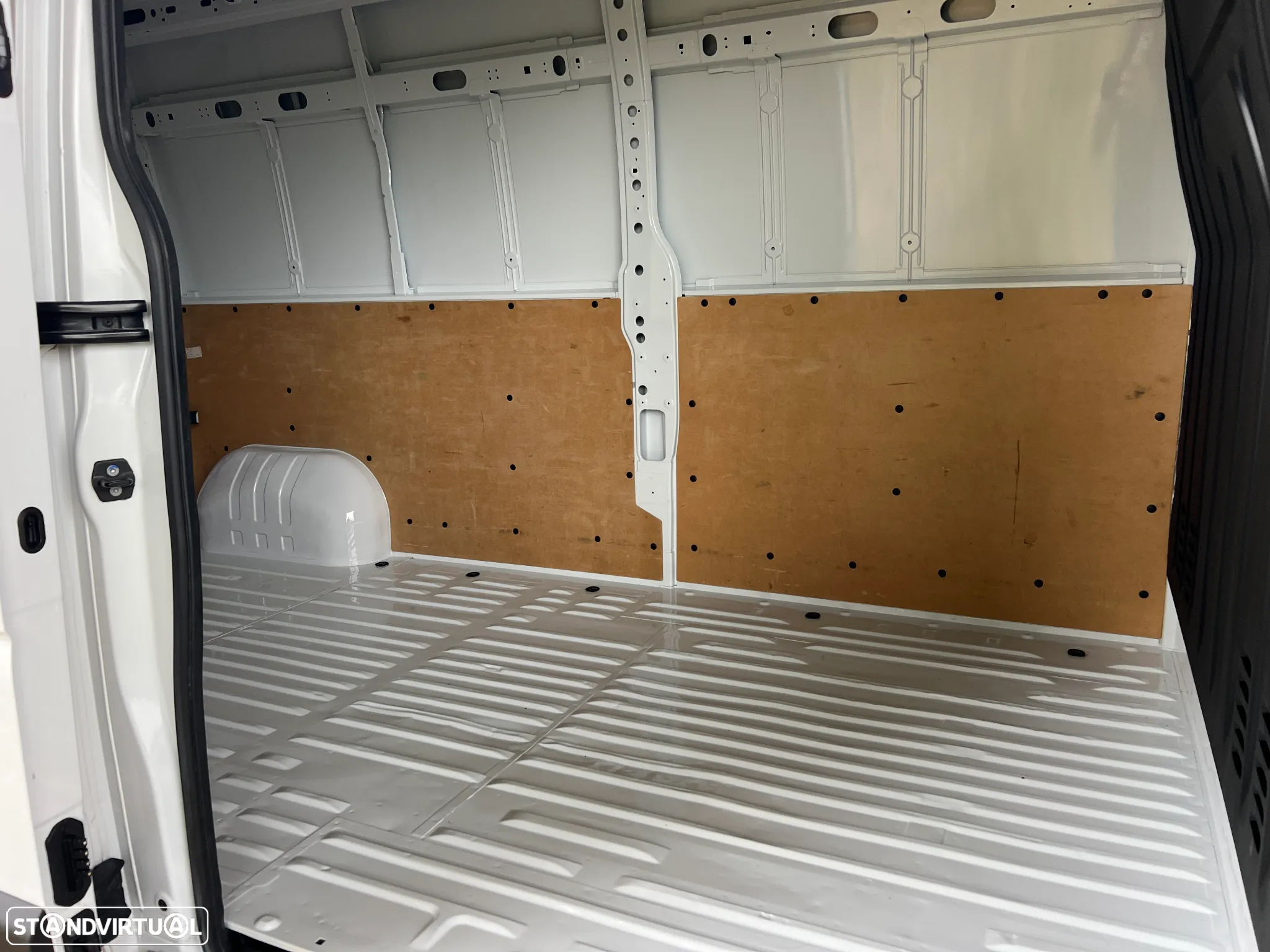 Renault Master 2.3 Dci L3H3 135 cv Longa - 8