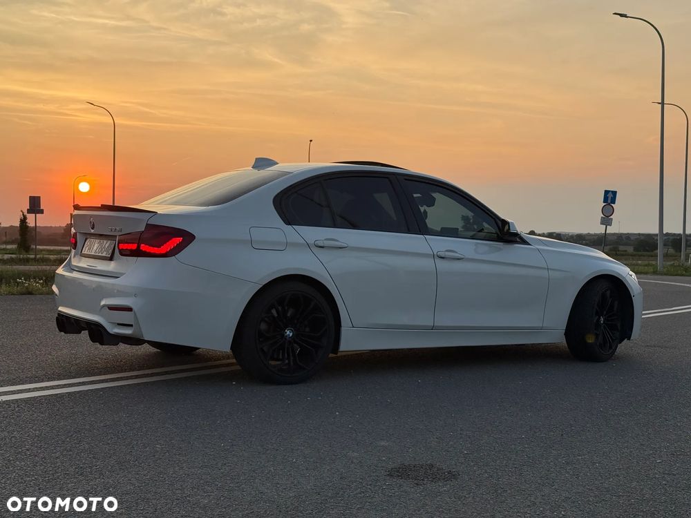 BMW Seria 3 335i xDrive Luxury Line - 8