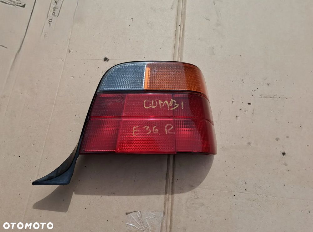Lampa tył BMW E36 KOMBI  29150220  prawa OE - 1