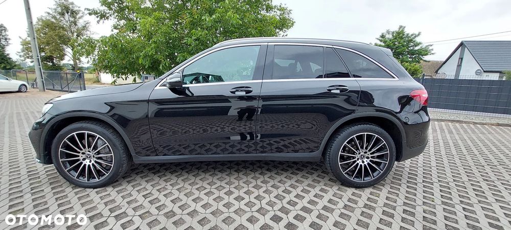 Mercedes-Benz GLC 220 d 4Matic 9G-TRONIC AMG Line - 14