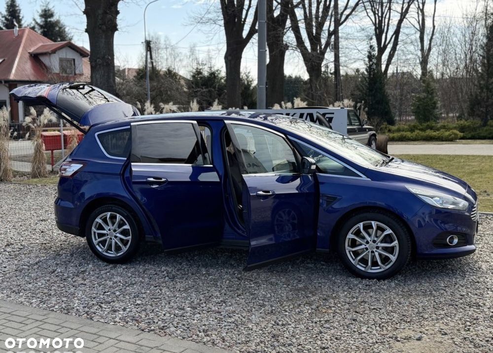 Ford S-Max - 39
