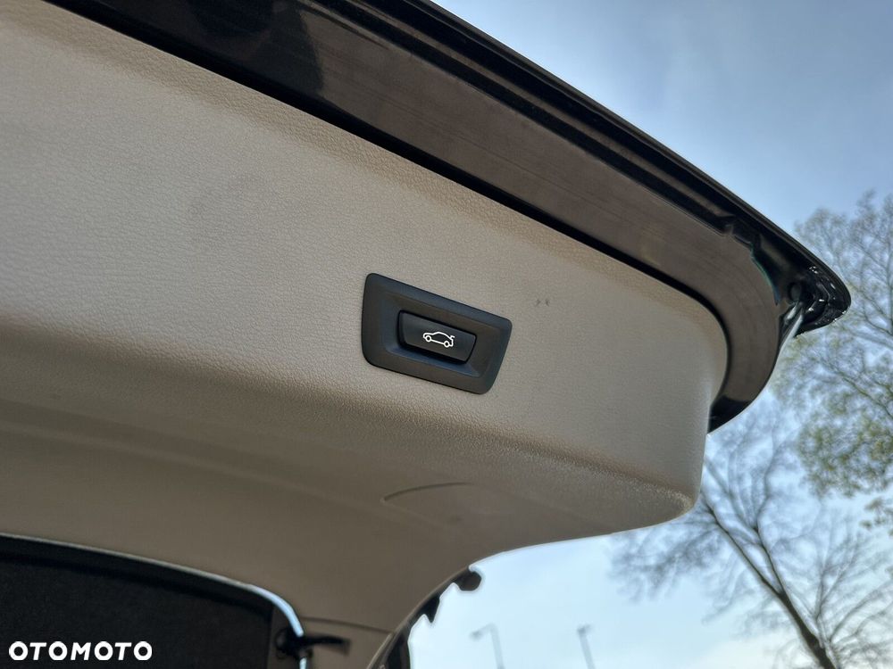 BMW X4 xDrive20d sport - 36