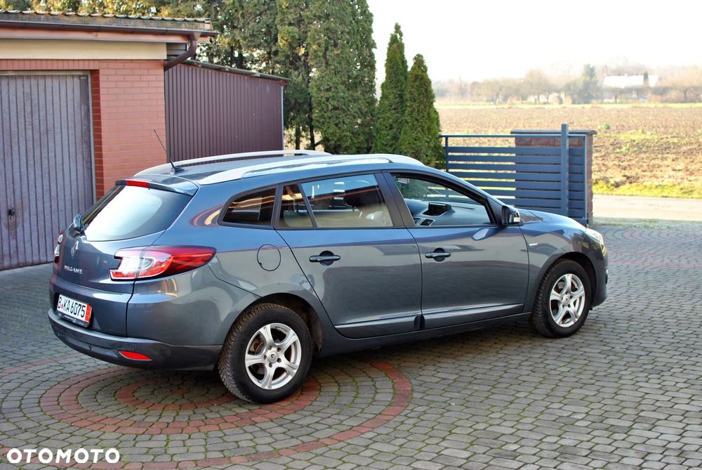 Renault Megane 1.6 16V Limited - 21