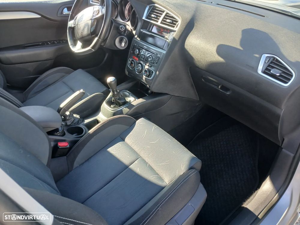 Citroën C4 1.6 HDi Seduction - 23