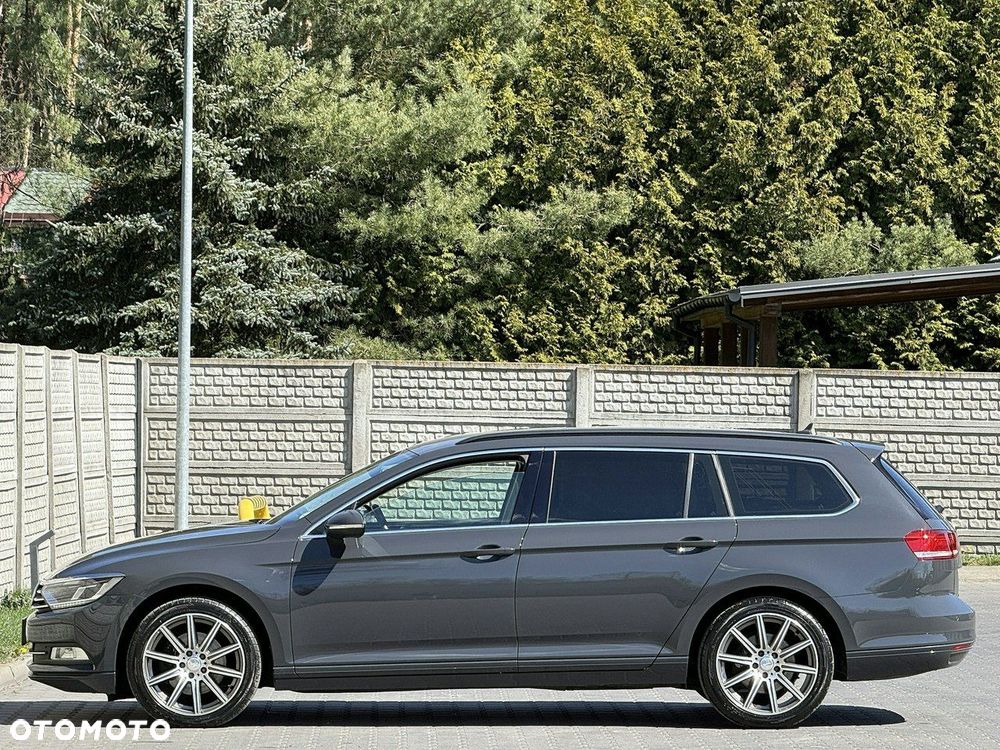 Volkswagen Passat - 37