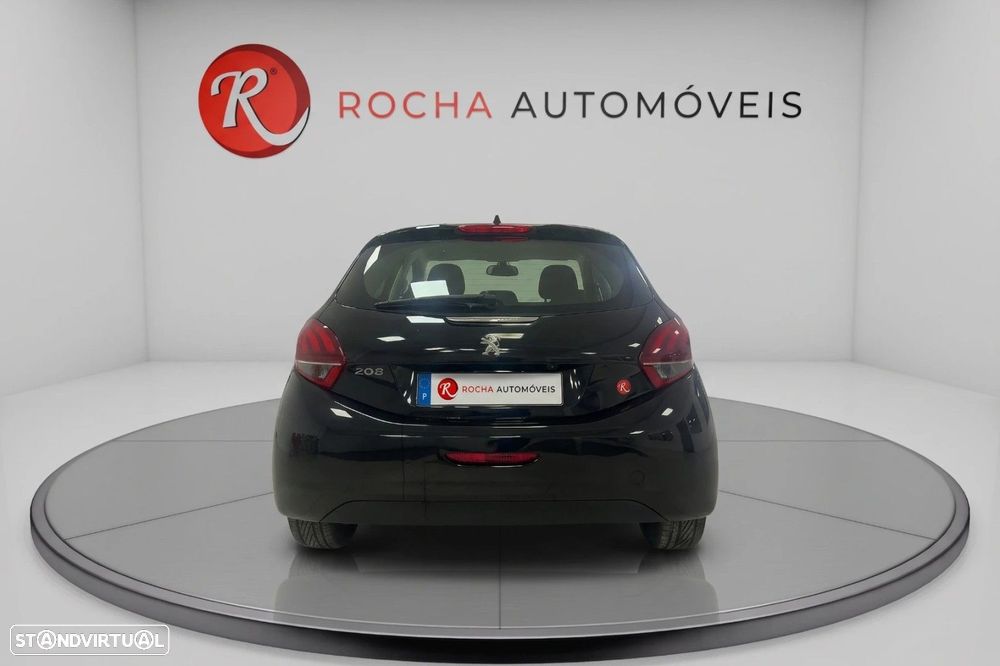Peugeot 208 1.2 PureTech Signature — photo 5