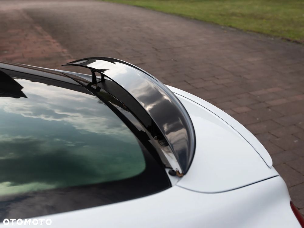 Bentley Continental GT - 25